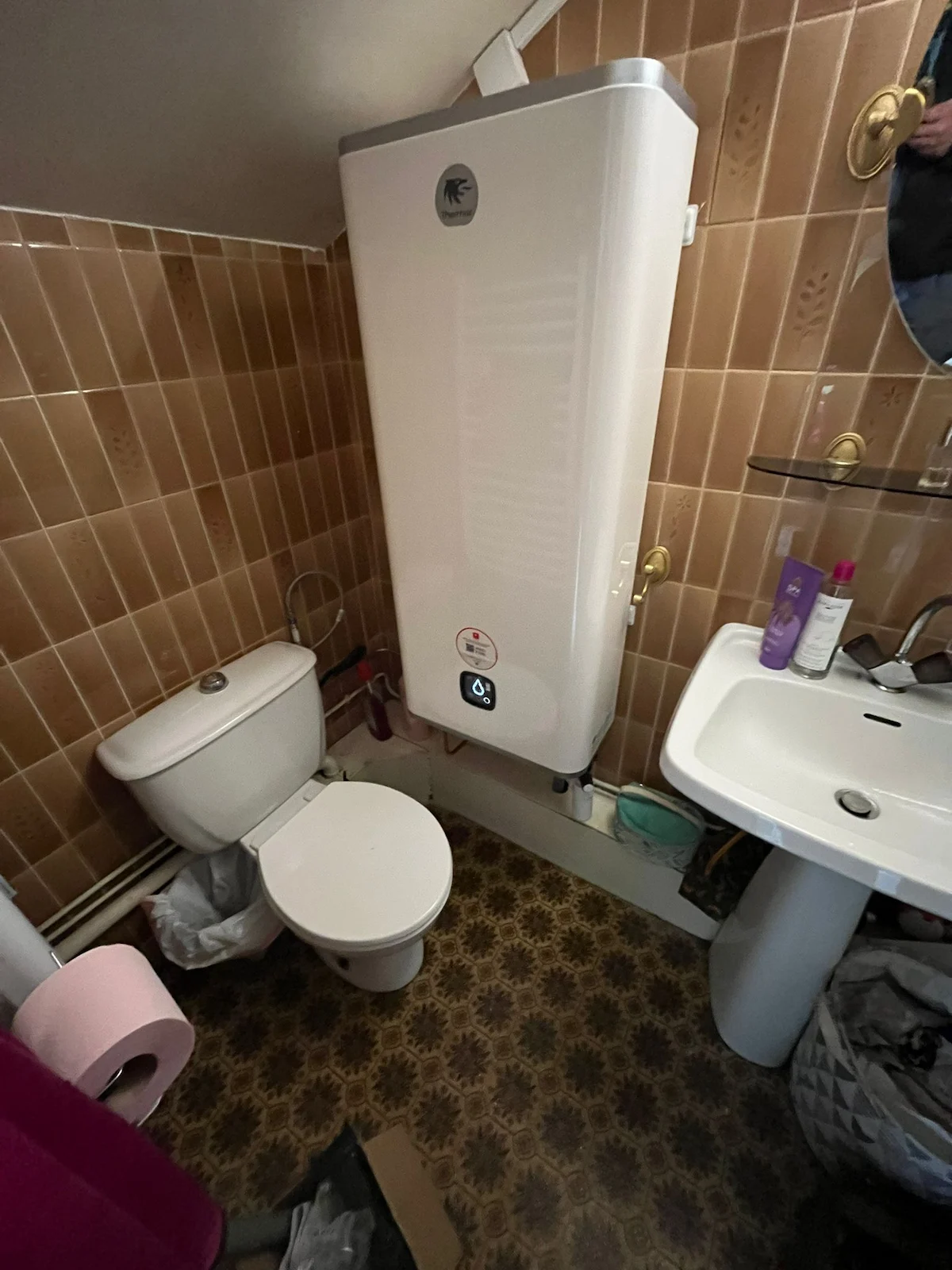 Chauffe-eau individuel installé en remplacement du réseau d'eau chaude collectif, Limoges 87100