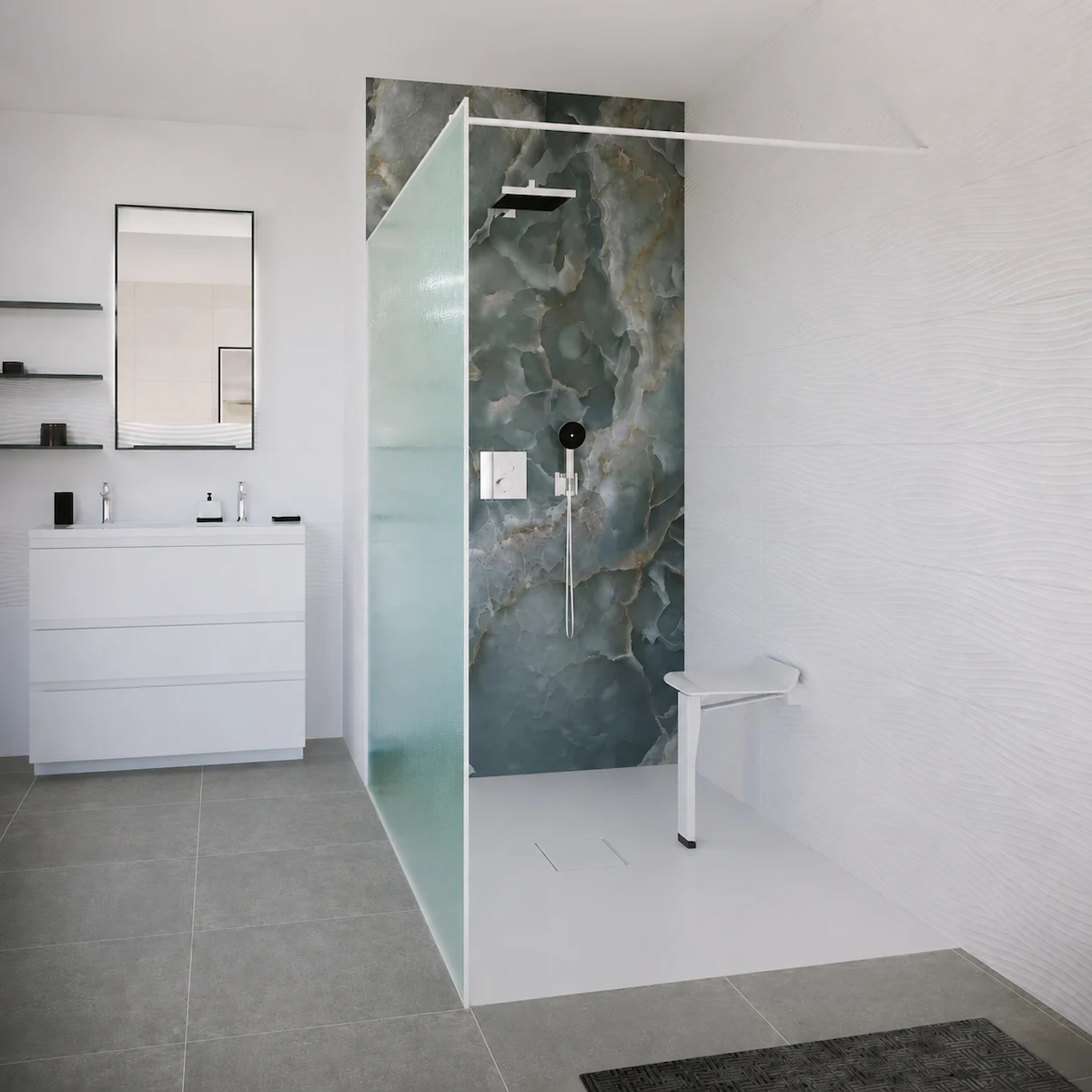 Douche PMR à l'italienne après travaux à Limoges — barre d'appui, siège rabattable, MI2P Plomberie