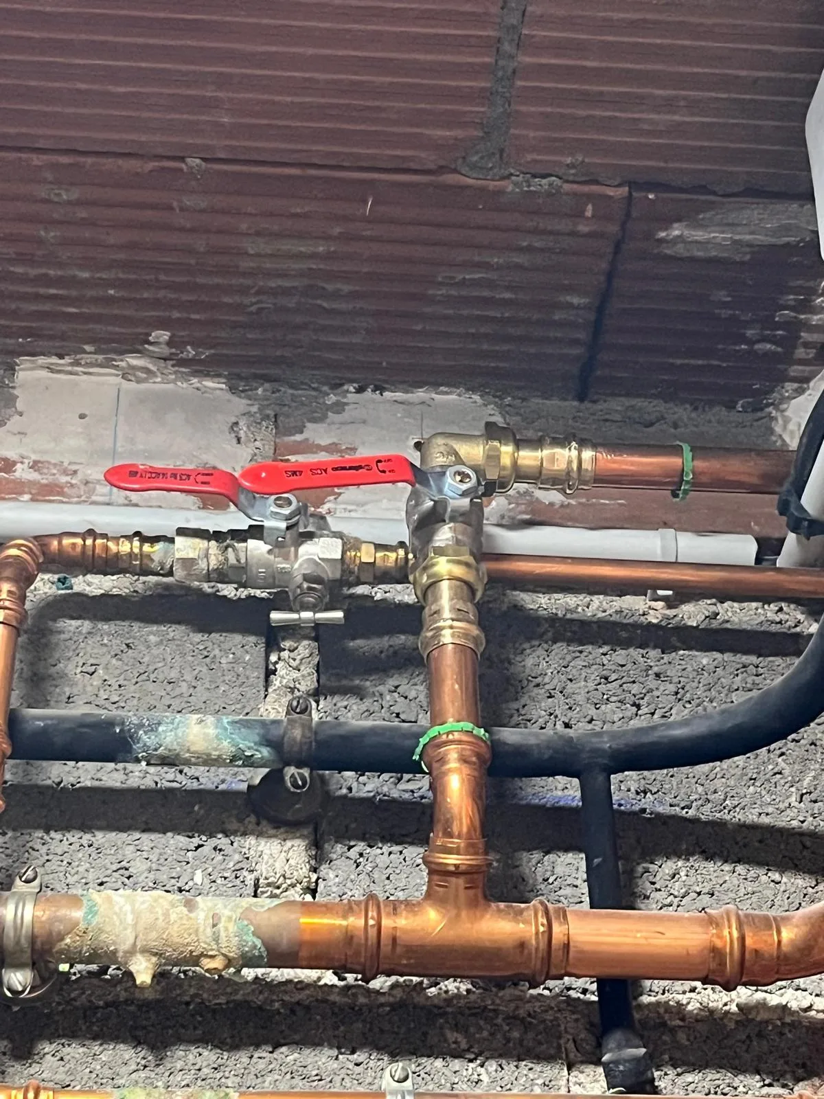 Réparation de fuite d'eau à Limoges — intervention MI2P Plomberie